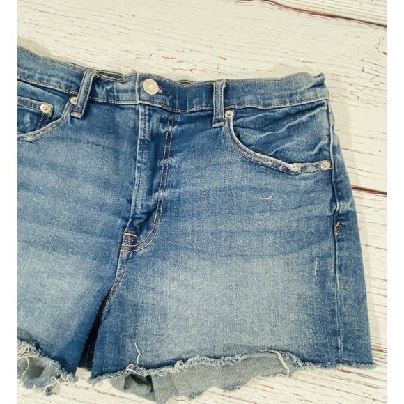 Gap Denim Jean Shorts Medium Wash Cut Off Distressed Size 31 Inseam 3” - Picture 7 of 9